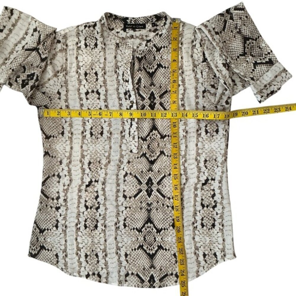 Violet & Claire Animal Print Blouse Top Long Sleeve Brown Cream Size Small - Picture 3 of 15